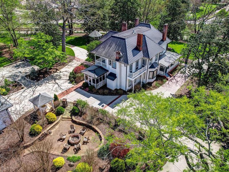 aerial view of stonehedge weddings & events